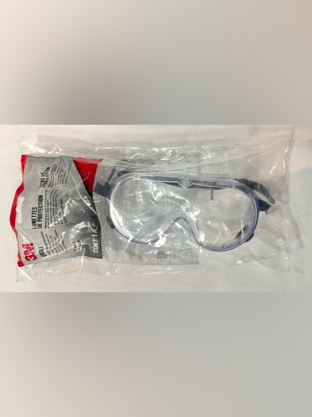 3M Chemical Splash Impact Plastic Anti-Fog Safety Goggles NWT